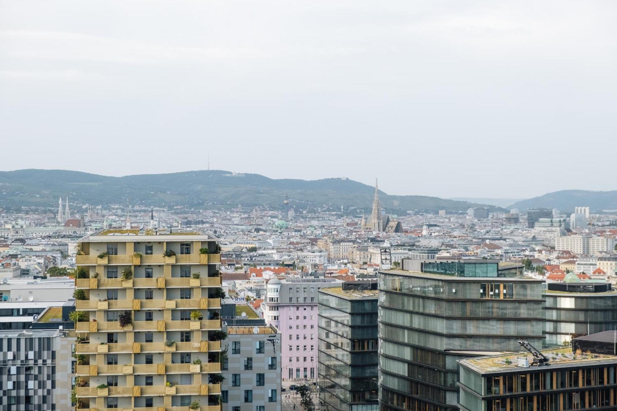 Decorous Cozy City View Suite Vienna Exterior photo