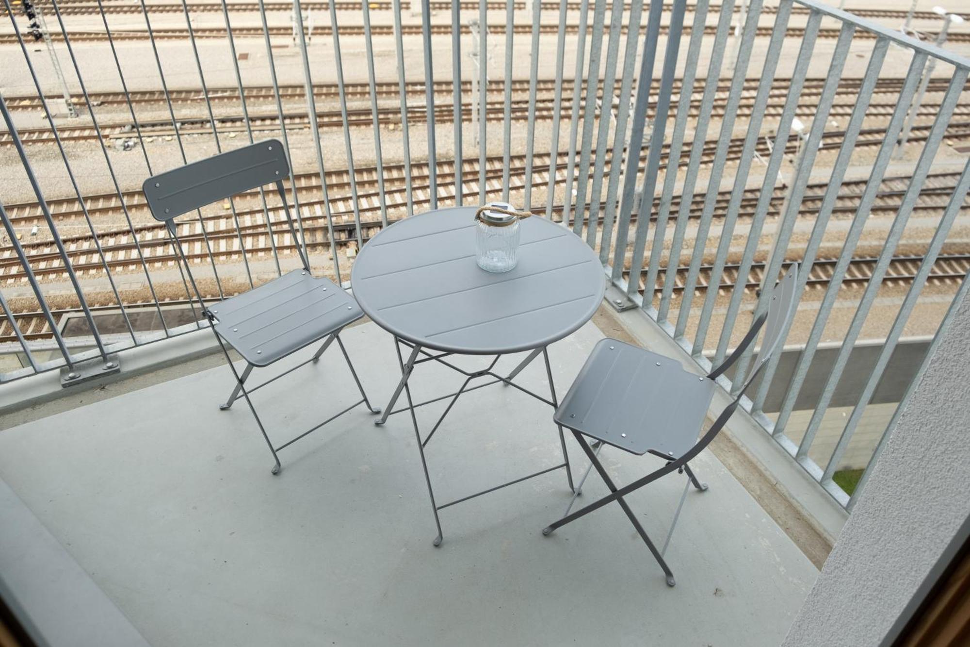 Decorous Cozy City View Suite Vienna Exterior photo